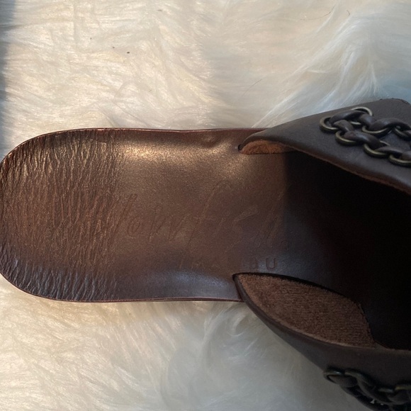 Blowfish leather sandals Sz 7 slide on flat sole NEW - Picture 3 of 5